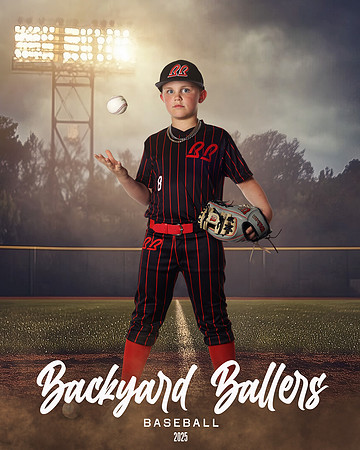 7U_Black_Roeber_Hennessee_LPMU3586_FIELD LIGHTS_