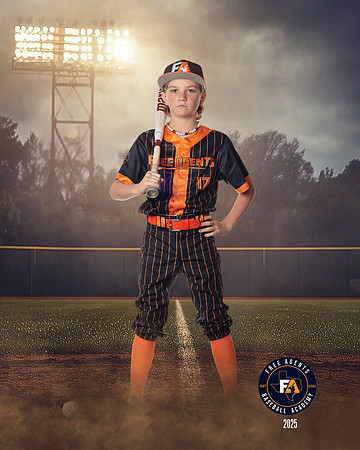 10U PAONE_JOHNSON_KENNER_IMGL4882_FIELDLIGHTS