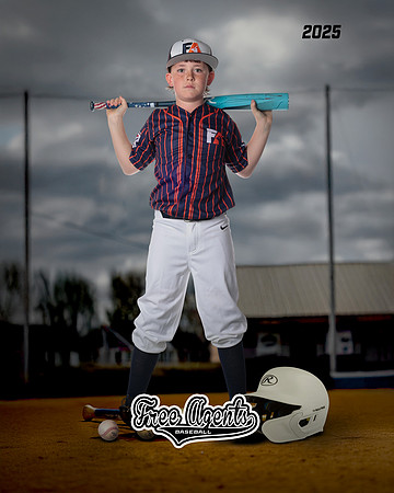 9U MINTER_COLE_WILL_IMGL4775_BACKGROUND_TURN
