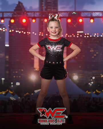Silver Stars_Brinkmann_143A1159_CENTER_STAGE_