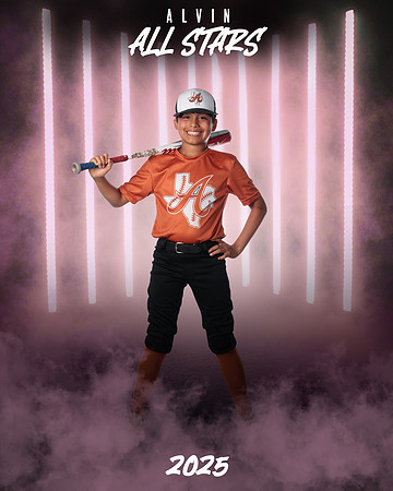 12U WHITE_Orellana_Noah_MAG22839_LIGHTS