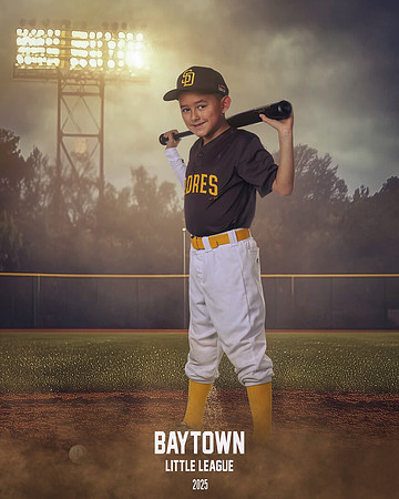 M2_ Padres_Reyes_Matthias_BAY13890_FIELDLIGHTS