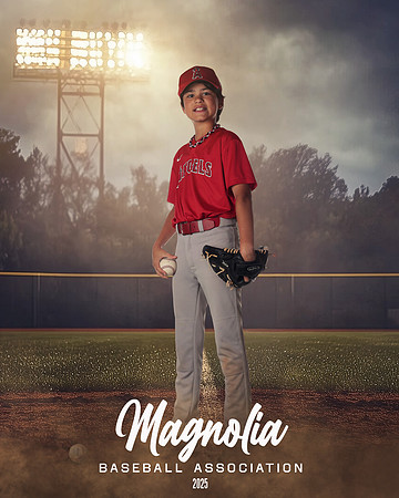9_10U_Angels_Wachtler_Keller_MAG25827_FIELD LIGHTS_
