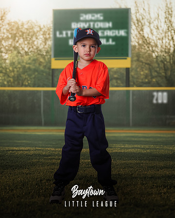 TB_ Astros_Reyes_Messiah_BAY28265_SIGN
