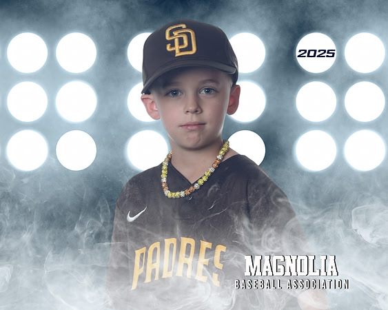 6U_Padres_Hendley_Myles_MAG26643_LIT