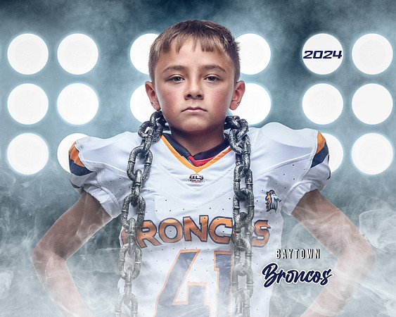 JR_Aviles_William_IMGL1828_GOAL POST__LIT_