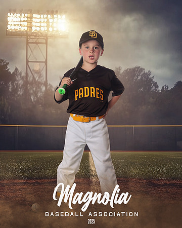 6U_Padres_Czichos_Lane_MAG26694_FIELD LIGHTS_